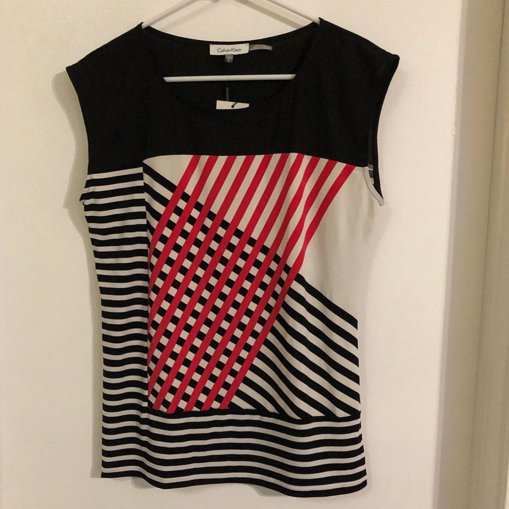 .Calvin Klein Top M